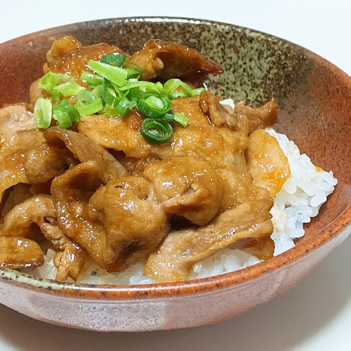 豚の生姜焼き丼